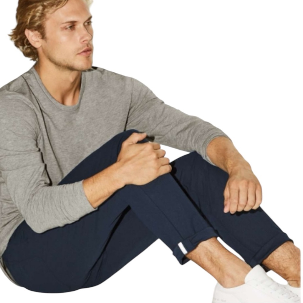 LULULEMON Men’s ABC Pants in True Navy Size 34 x 29 -- PERFECT for Travel!!!
